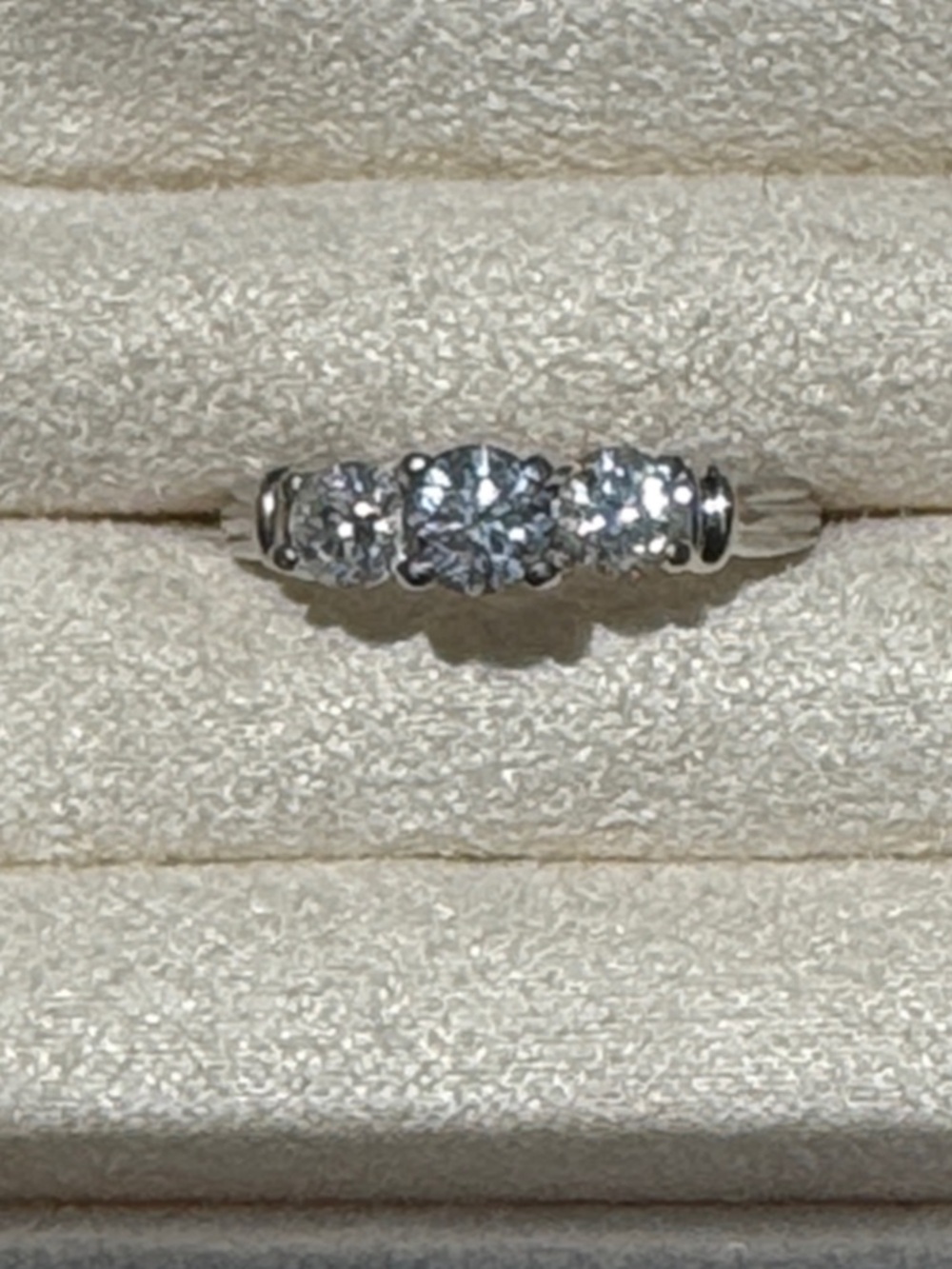 Three-Stone platinum Diamond Ring - White